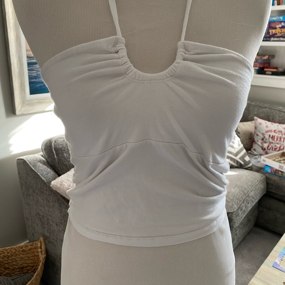 Hollister Tops - Hollister halter neck crop top